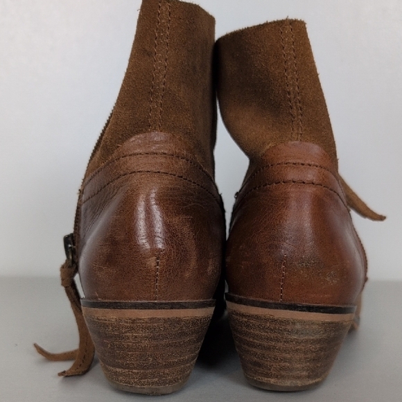 Frye and Co. Rubie Ankle Bootie - Picture 9 of 13